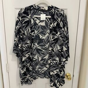 NWT Oysho 100% Cotton Printed Kimono Top Size Medium Black and White Tropical